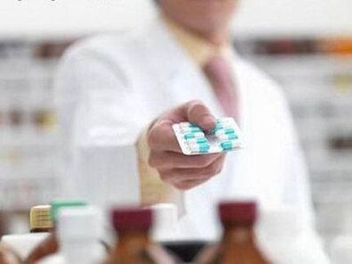 Farmazian prostatitisaren aurkako sendagai generikoak jaso ditzakezu, prezio baxuagatik bereizten direnak.